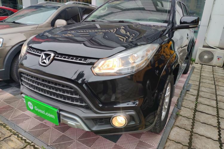 Used JMC Yusheng S350 2016 2.0T Automatic 4x4 Gasoline Luxury Version with Sunroof 7 Seats