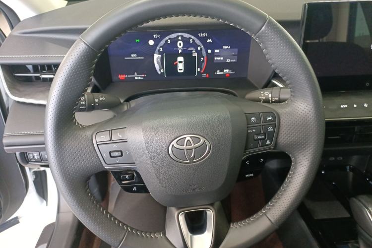 Used Toyota Camry 2024 2.0G Prestige Edition
