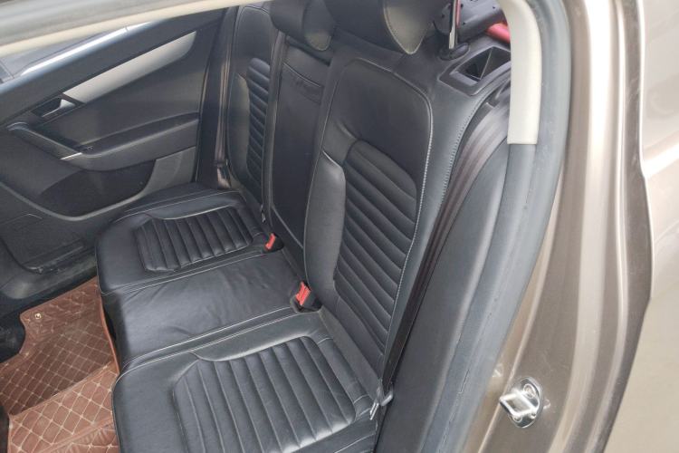 Used Volkswagen Magotan 2016 1.8TSI Smart Comfort Model