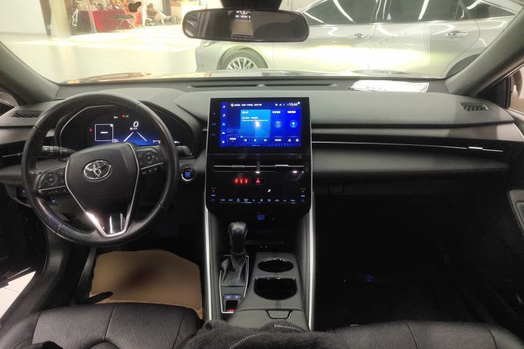 Used Toyota Avalon 2022 2.0L XLE Premium Edition
