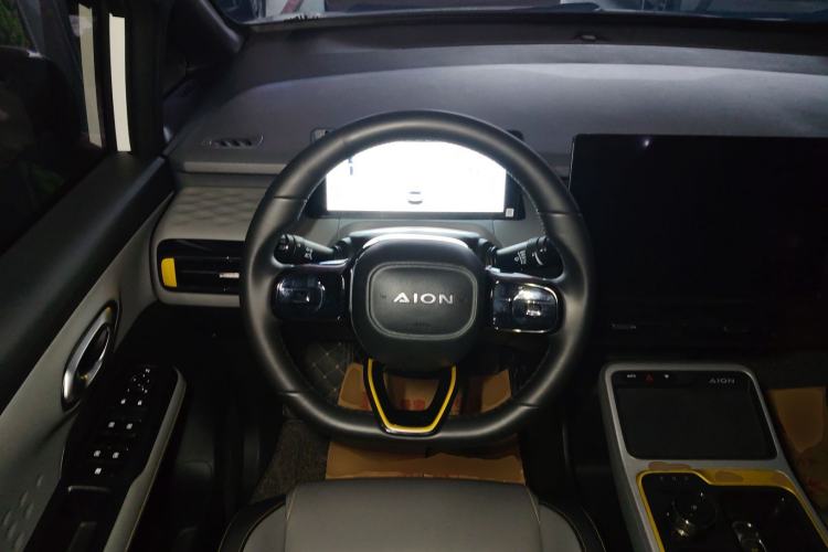 Used AION Y 2022 70 Intelligent Edition Lithium Iron Phosphate
