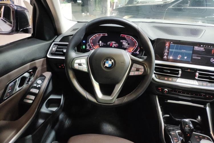 Used BMW 3 Series 2020 320i Sport Package
