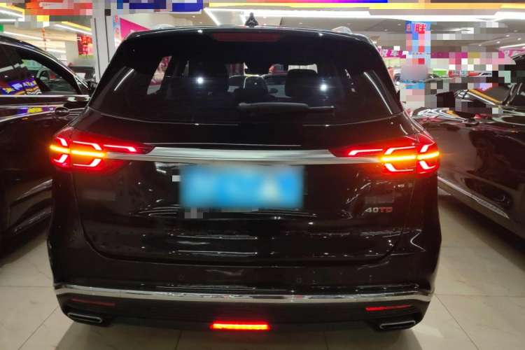 Used Hongqi HS5 2022 Revised Version 2.0T Smart Connect Flagship Edition
