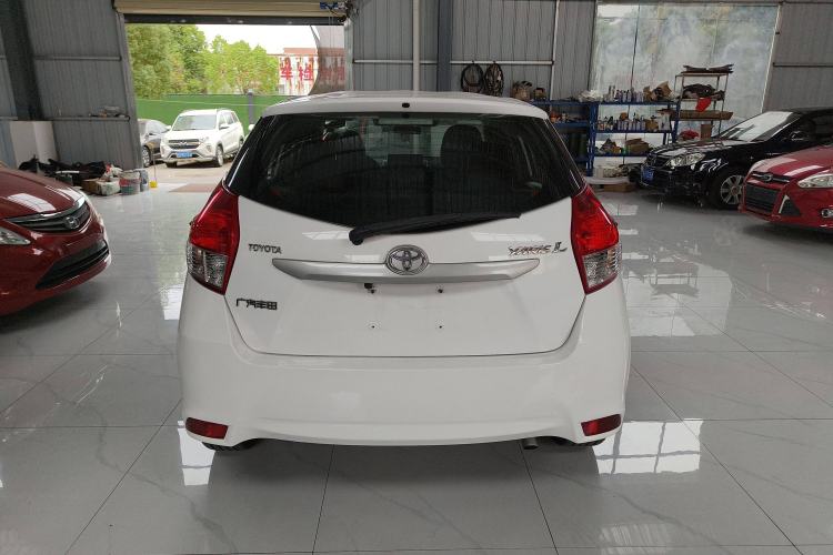 Used Toyota YARiS L 2015 1.5E Automatic Charm Edition
