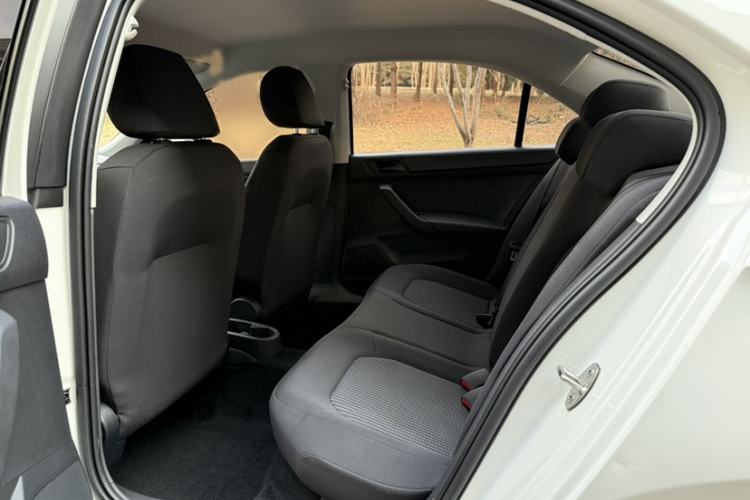 Used Volkswagen Santana 2021 1.5L Automatic Fashion Edition
