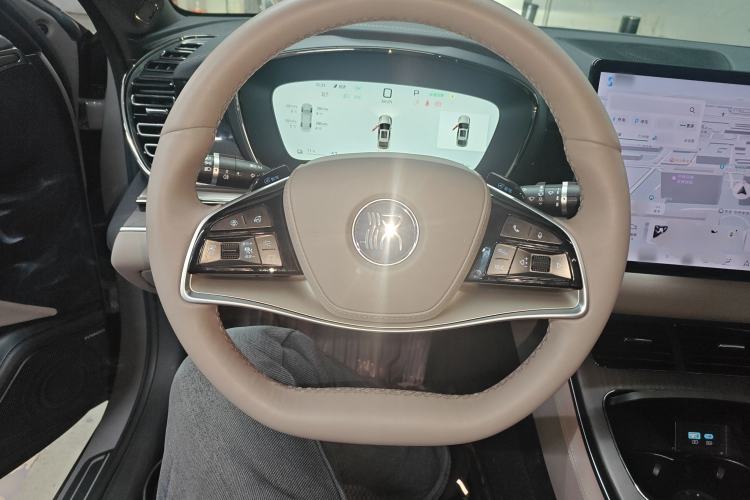 Used BYD Han 2025 EV with 701 km of Laser Radar-Enabled Intelligent Driving
