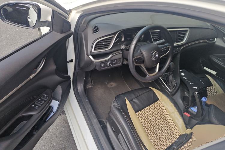 Used Buick GT 2016 18T Dual-Clutch Luxury Model
