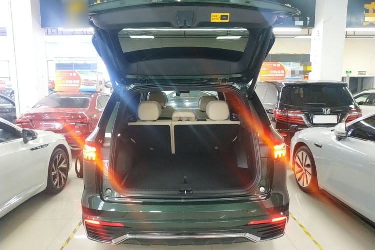 Used Geely Auto Monjaro L 2025 Dongfang Yao 2.0TD Automatic Lanxing Edition
