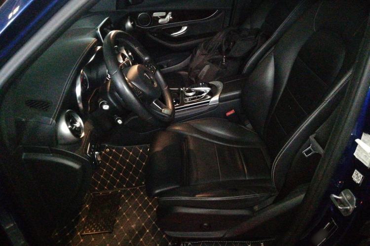 Used Mercedes-Benz GLC 2018 GLC 260 4MATIC Luxury Model