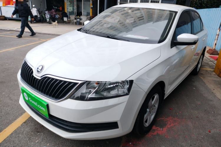 Used Skoda Rapid 2018 1.6L Manual Standard Edition
