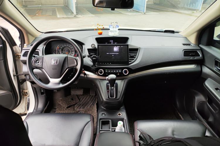 Used Honda CR-V 2016 2.0L Two-Wheel Drive Classic Edition