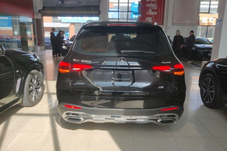 Used Mercedes-Benz GLC 2023 GLC 300 L 4MATIC Luxury 7-Seater