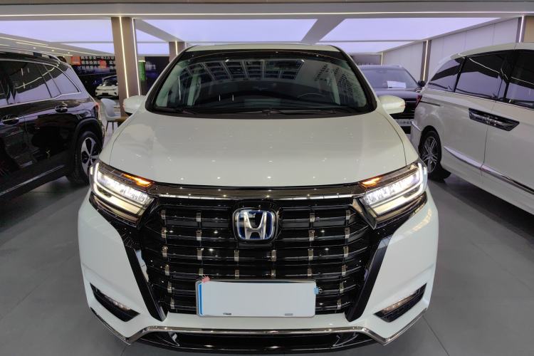 Used Honda Elysion 2022 2.0L eHEV Luxury Edition
