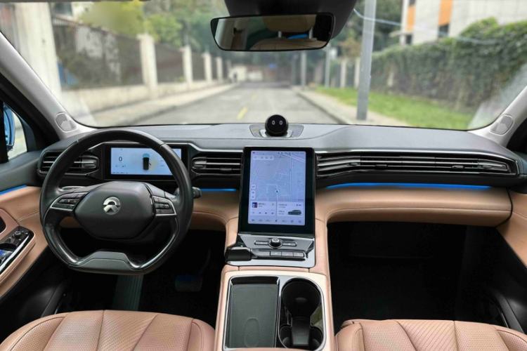 Used Nio ES8 2018 355 km Base Version 7-Seater Edition
