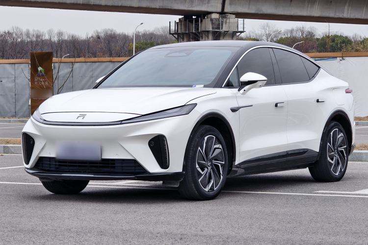 Used Rising R7 2022 Long-Range Advanced Edition