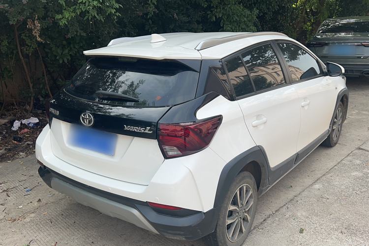 Used Toyota YARiS L 2022 X-Trail 1.5L CVT Luxury PLUS Edition
