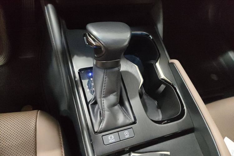 Used Lexus ES 2023 200 Excellence Edition