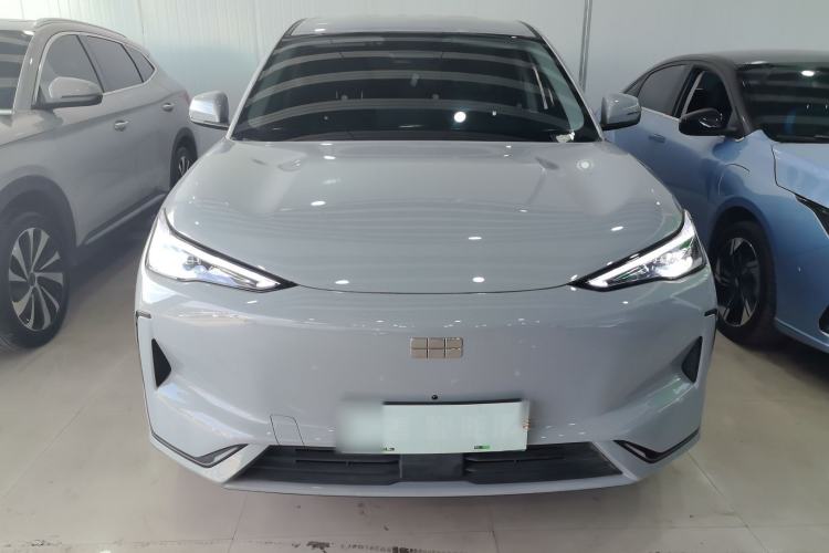 Used  E5 2024 440km Launch Edition
