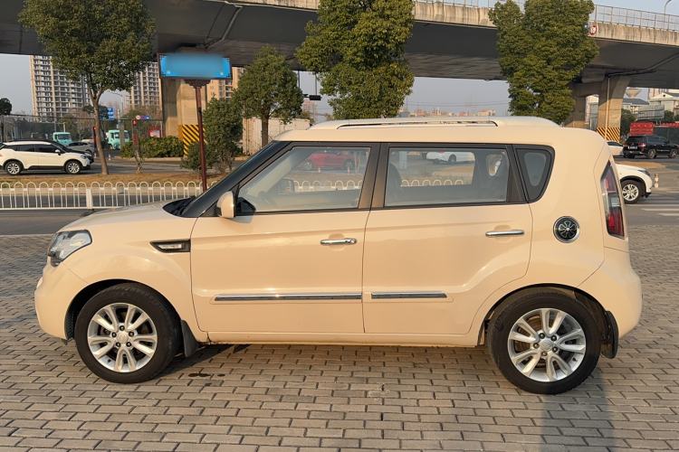Used Kia Soul 2013 1.6L AT GL
