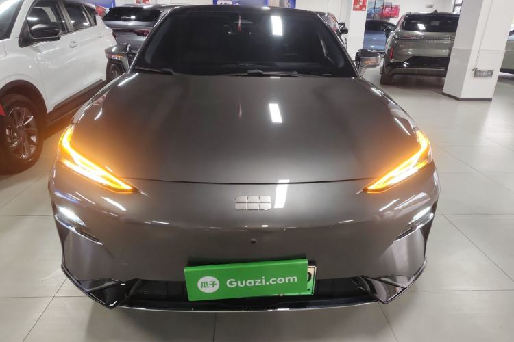 Used  E8 2024 665 km Range Rear-Drive Starship Long-Range Version