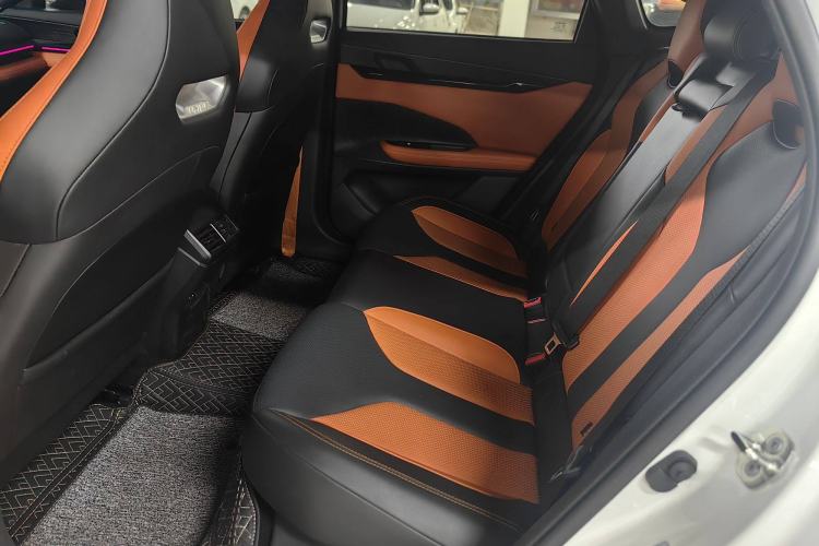 Used Changan UNI-V 2023 2.0T Leading-Speed Edition
