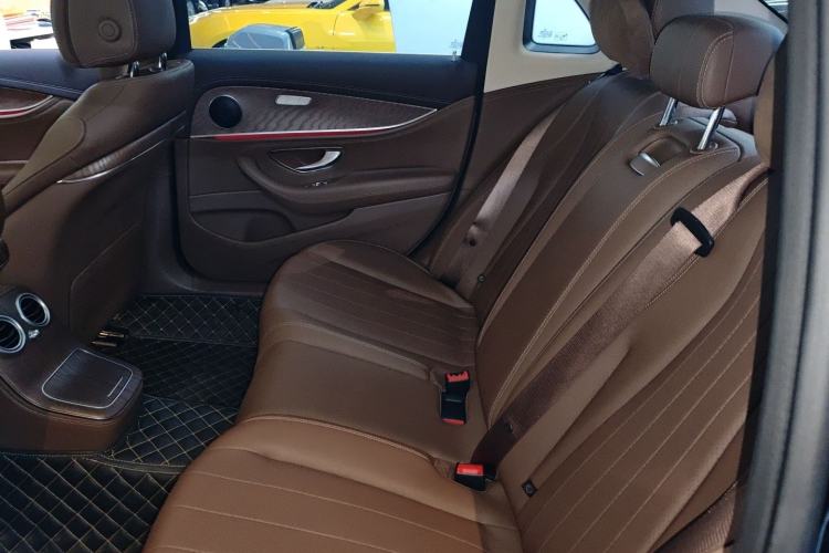 Used Mercedes-Benz E-Class 2023 Facelift E 260 L
