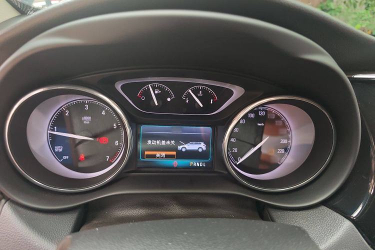 Used Buick Envision 2018 20T Two-Wheel-Drive Elite Model
