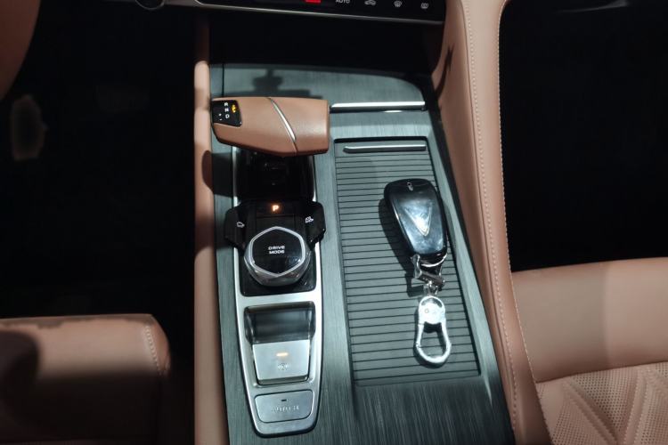 Used Changan CS75 PLUS 2023 3rd Generation 1.5T Automatic Prestige Model
