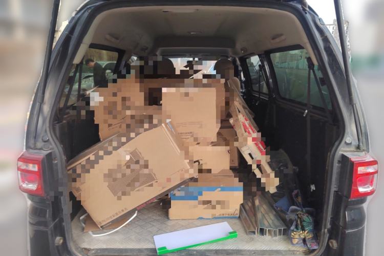 Used FORTHING Lingzhi 2022 Striving Version M5L 1.6L Base Model 7 Seats