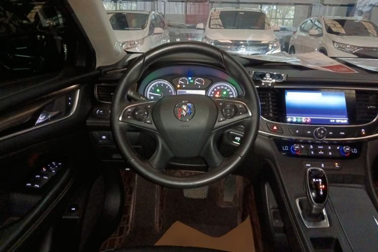 Used Buick LaCrosse 2021 652T Luxury Model
