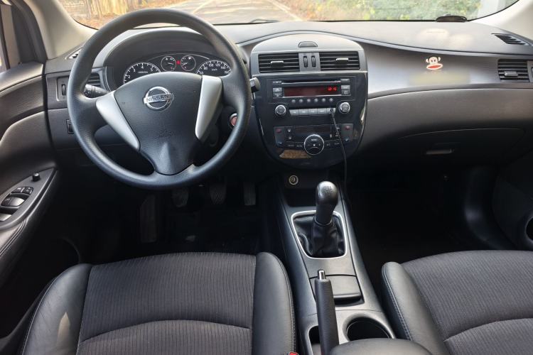 Used Nissan Tiida 2014 1.6L Manual Smart Model
