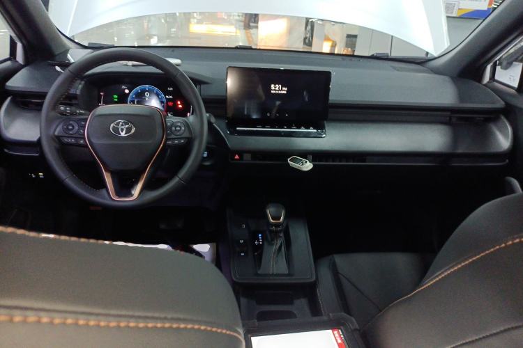 Used Toyota FRONTLANDER 
