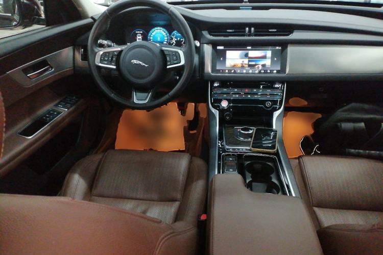 Used Jaguar XFL 2018 XFL 2.0T 250 PS Luxury Edition