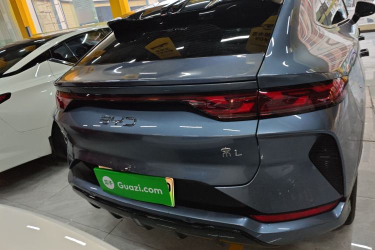 Used BYD Song L EV 2025 662 km Advanced Intelligent Driving Version
