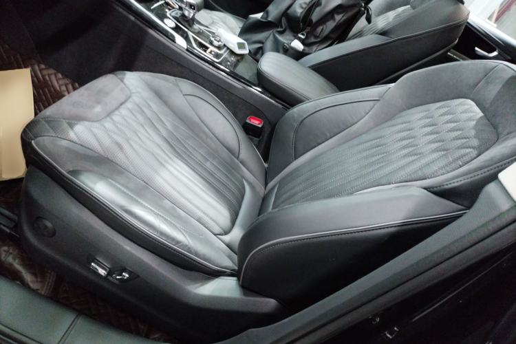 Used Hongqi HS5 2022 Revised Version 2.0T Smart Connect Flagship Edition