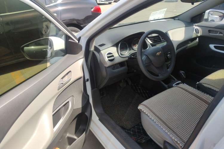 Used Chevrolet Sail 2015 Sail 3 1.3L AMT Ideal Edition
