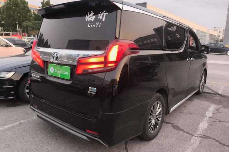 Used Toyota Alphard 2021 Dual-Engine 2.5L Luxury Edition
