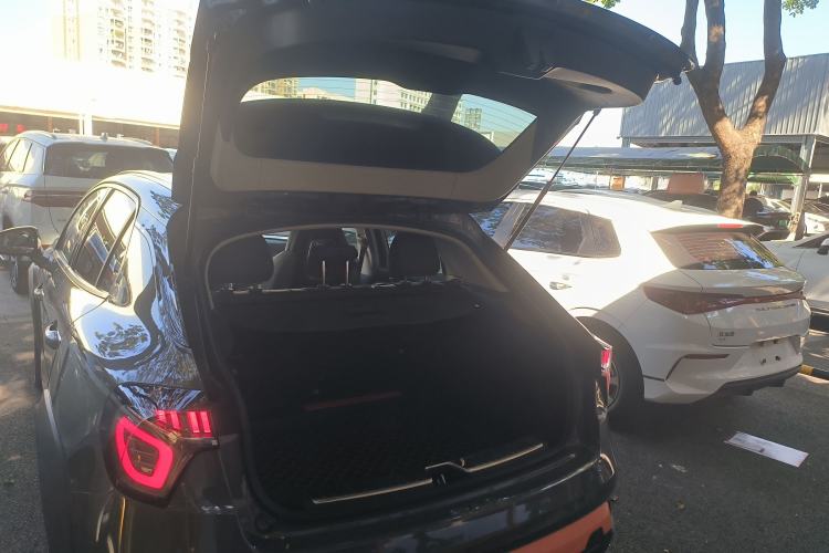 Used Lynk & Co 02 2018 1.5T DCT Two-Wheel Drive Zhaopu Version China V Standard
