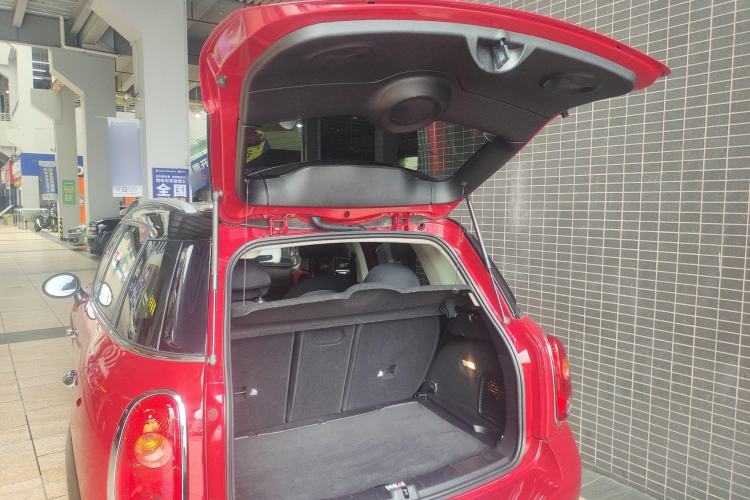 Used  Countryman 2014 1.6L COOPER Fun
