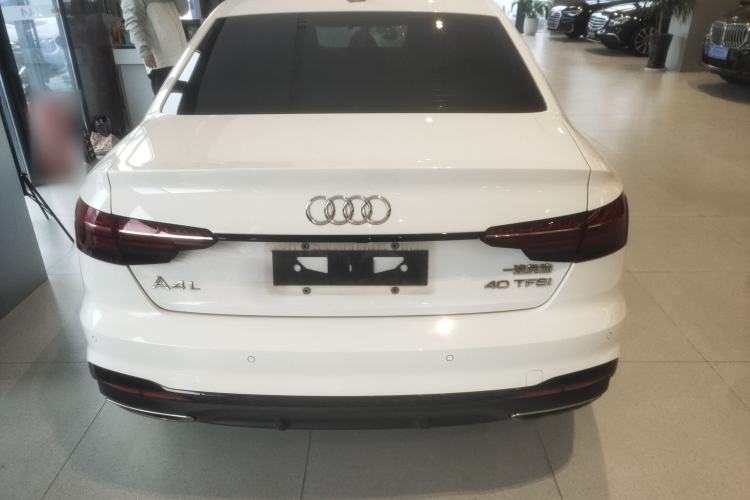 Used Audi A4L 2022 40 TFSI Luxury Dynamic Model