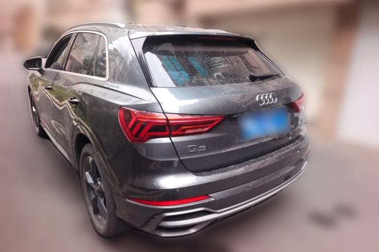 Used Audi Q3 2021 35 TFSI Fashion Dynamic Model
