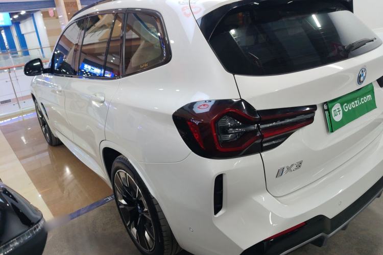Used BMW iX3 2023 Leading Type
