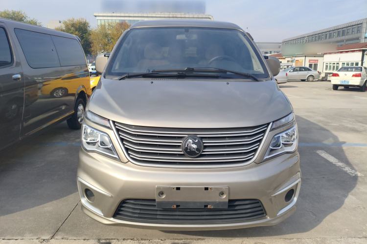 Used FORTHING Lingzhi 2022 M5L 1.6L Utility Model 7 Seats
