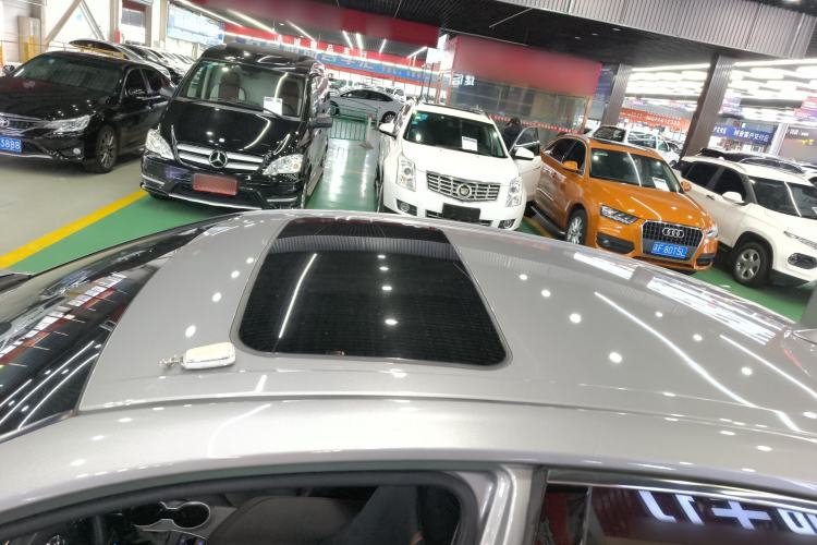 Used Toyota Camry 2021 2.0G Luxury Edition
