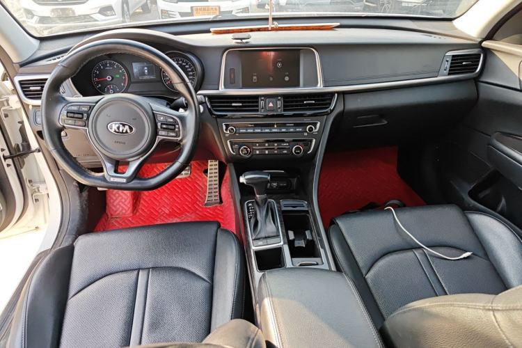 Used Kia K5 2016 1.6T Automatic LUX
