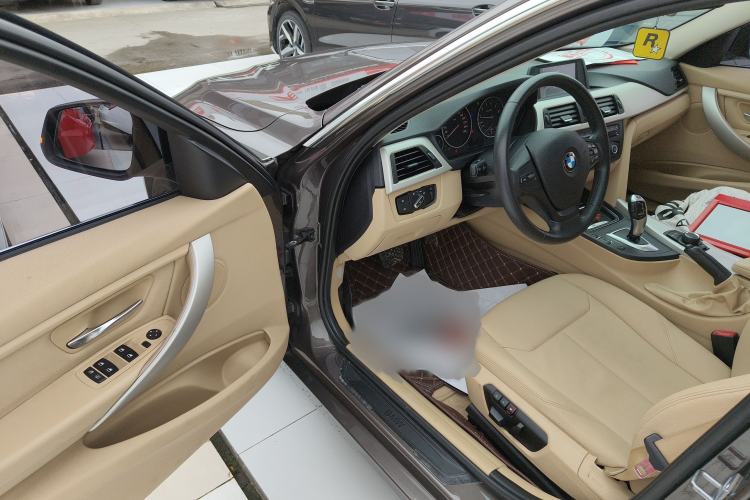 Used BMW 3 Series 2014 320Li Fashion Model
