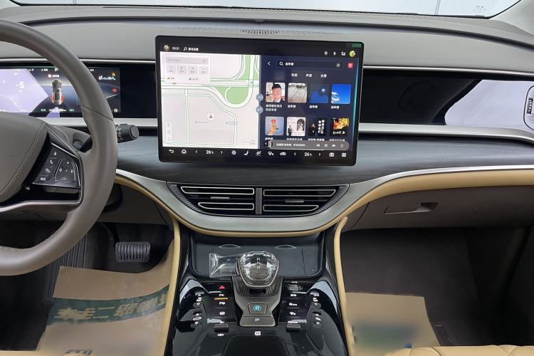 Used Denza D9 2022 DM-i 970 Four-Wheel Drive Flagship Model