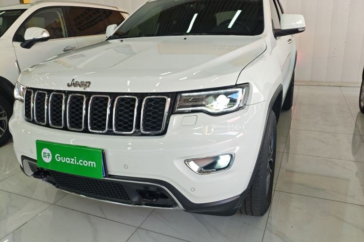 Used  Grand Cherokee 2020 3.0L Professional Navigation Edition
