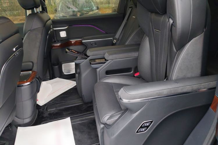 Used Hongqi HQ9 PHEV 2024 2.0T Four-Wheel Drive Luxury Edition
