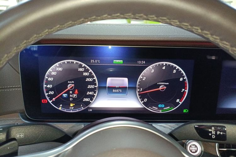 Used Mercedes-Benz E-Class 2020 Facelift E 260 L
